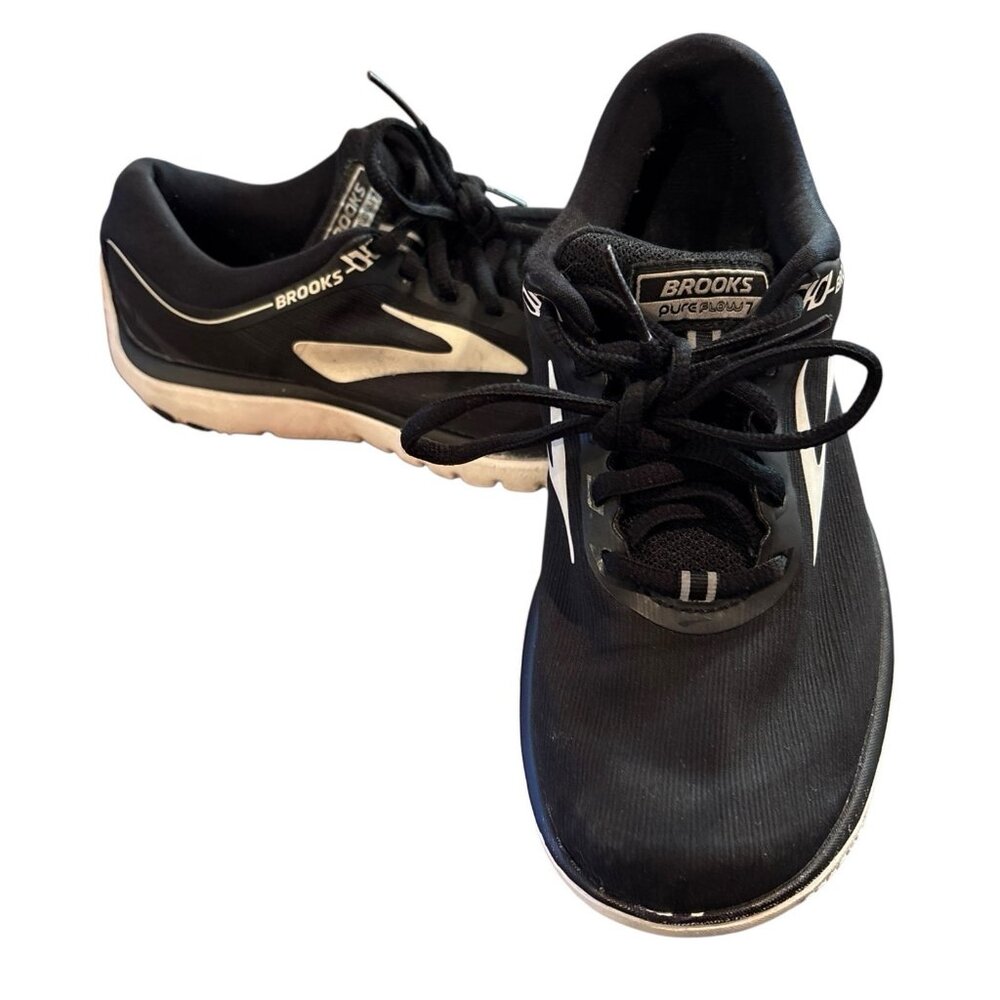 Brooks PureFlow 7 Running Shoes Women Size 5.5 Black & White Tie Up